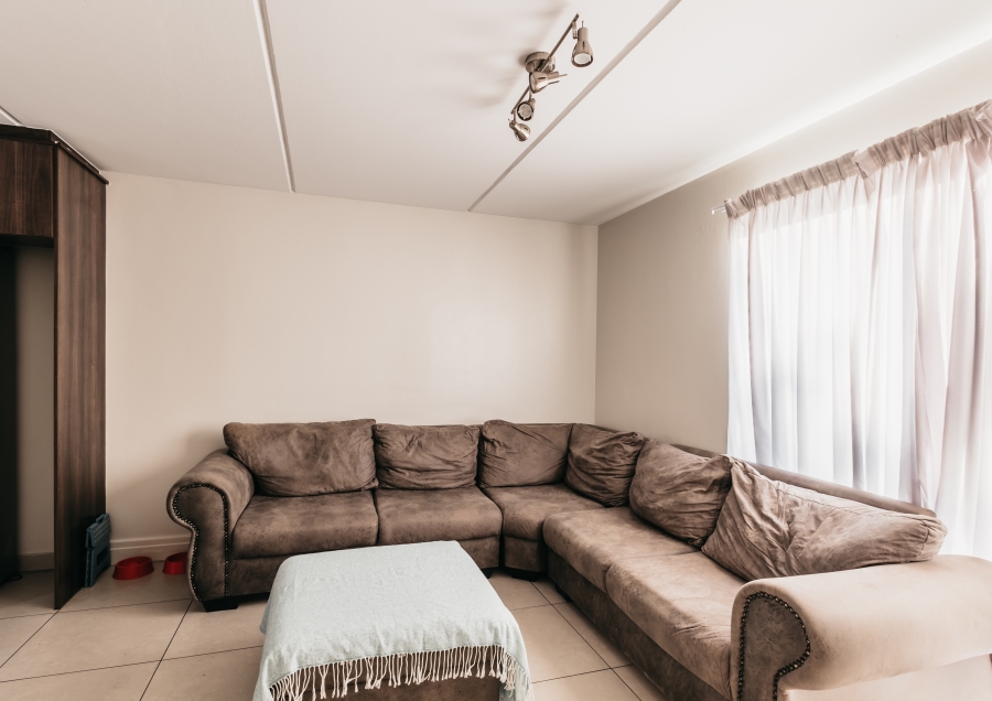 3 Bedroom Property for Sale in Windsor Park Western Cape